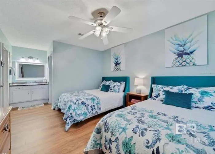 Pet Friendly Access Hangout Nearby Sleeps 6 Apartment